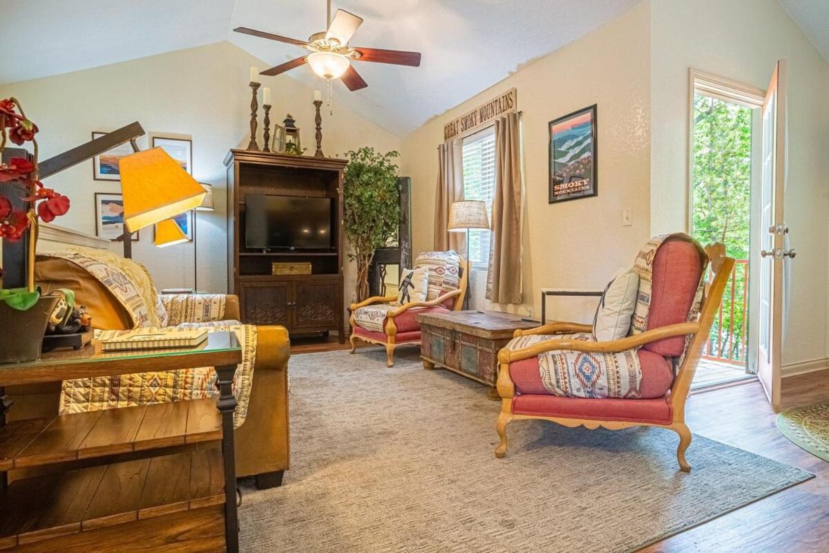 Cabin C In The Gatlinburg Art & Craft Community Εξωτερικό φωτογραφία